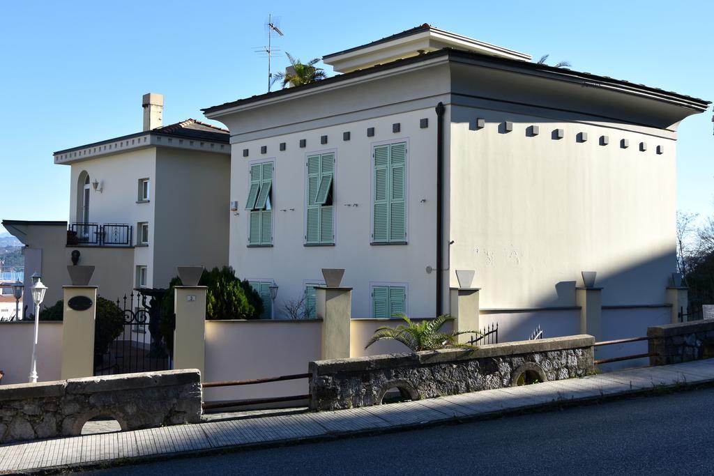 לה ספציה Villa Nina מראה חיצוני תמונה